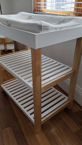 mocka jimmy change table